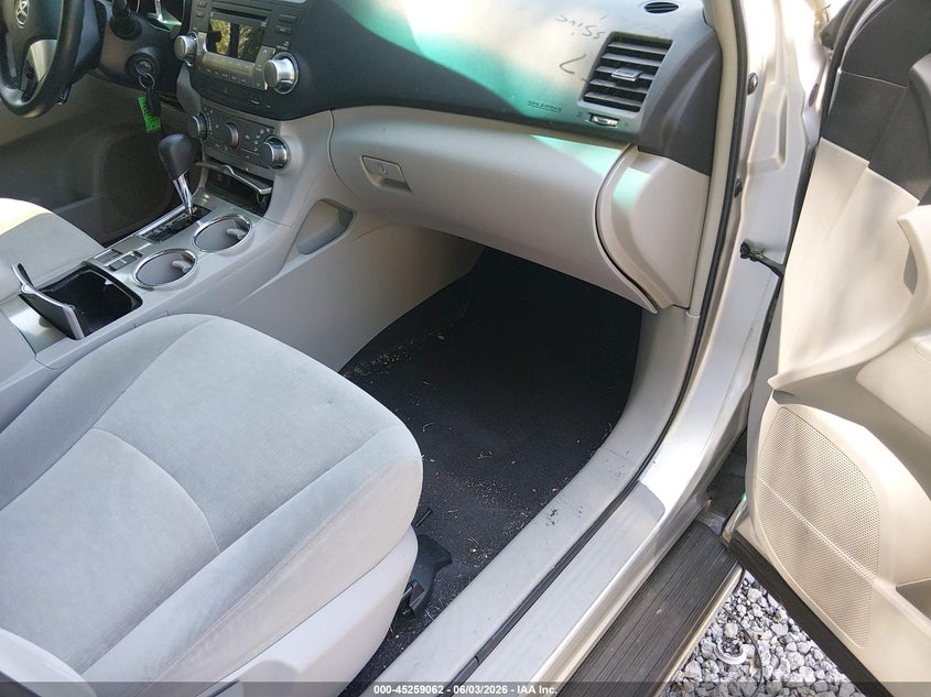 2012 Toyota Highlander VIN 5TDZA3EH7CS018064 IAAI salvage auction — REAR END, Salvage Title, sold $6,000 on 2026-07-07 (photo 5)
