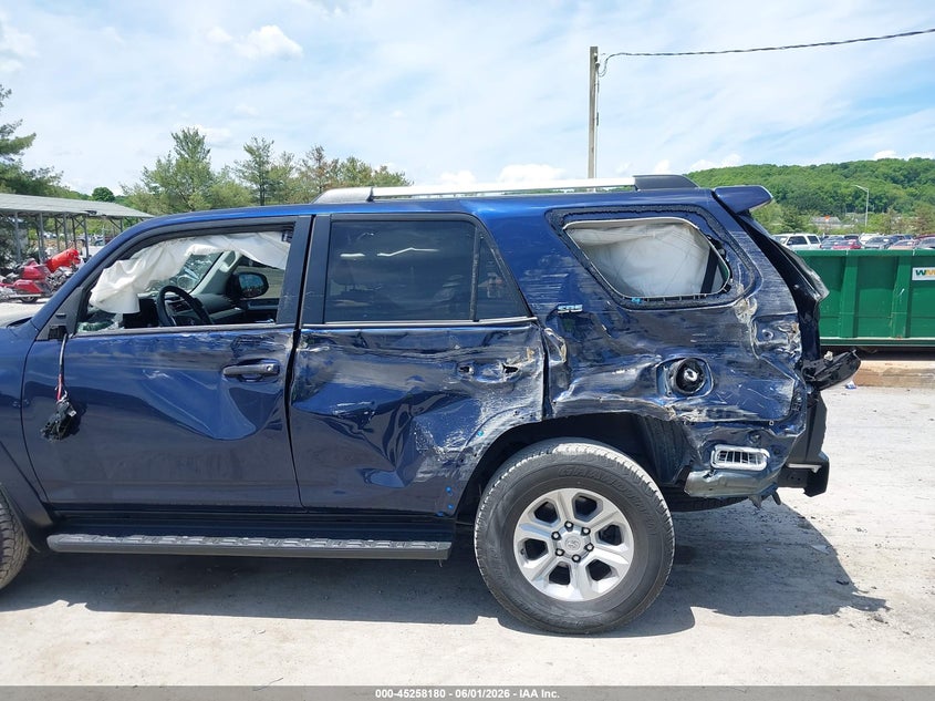 2020 Toyota 4runner VIN JTEBU5JR7L5825947 IAAI salvage auction — LEFT SIDE, Salvage Title, sold $9,700 on 2026-07-08 (photo 6)