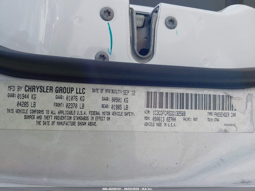 2013 Dodge Dart VIN 1C3CDFCA5DD132568 IAAI salvage auction — RIGHT SIDE, Salvage Title, sold $650 on 2026-08-01 (photo 9)