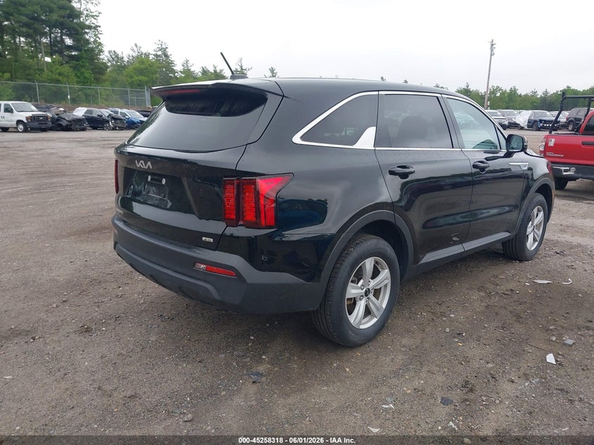 2023 Kia Sorento VIN 5XYRGDLC3PG215425 IAAI salvage auction — FRONT END, Salvage (Massachusetts), sold $5,700 on 2026-07-31 (photo 4)