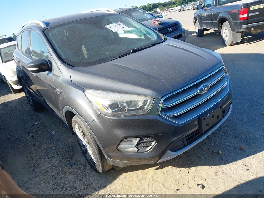 2017 Ford Escape VIN 1FMCU0JD4HUE84886 — IAAI salvage auction photo