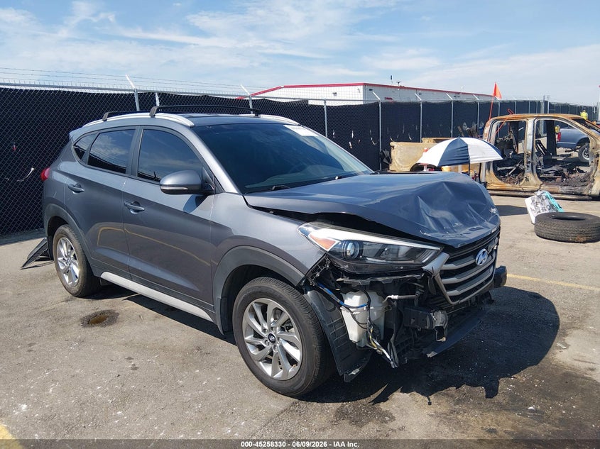 2017 Hyundai Tucson VIN KM8J33A41HU514082 IAAI salvage auction — FRONT END, Salvage (South Carolina), sold $2,600 on 2026-08-01 (photo 1)