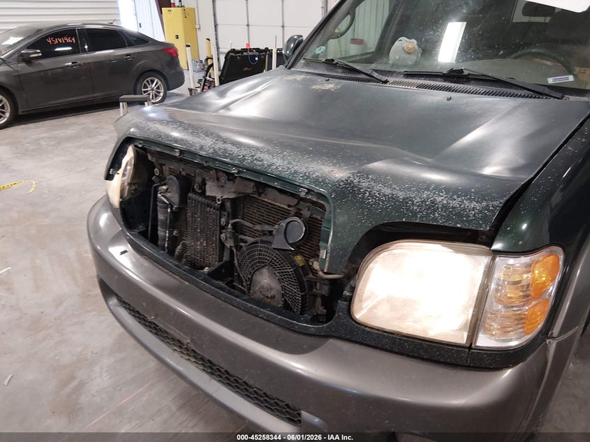 2003 Toyota Sequoia VIN 5TDBT44A13S163915 IAAI salvage auction — NORMAL WEAR, Clear (Colorado), sold $450 on 2026-07-15 (photo 6)