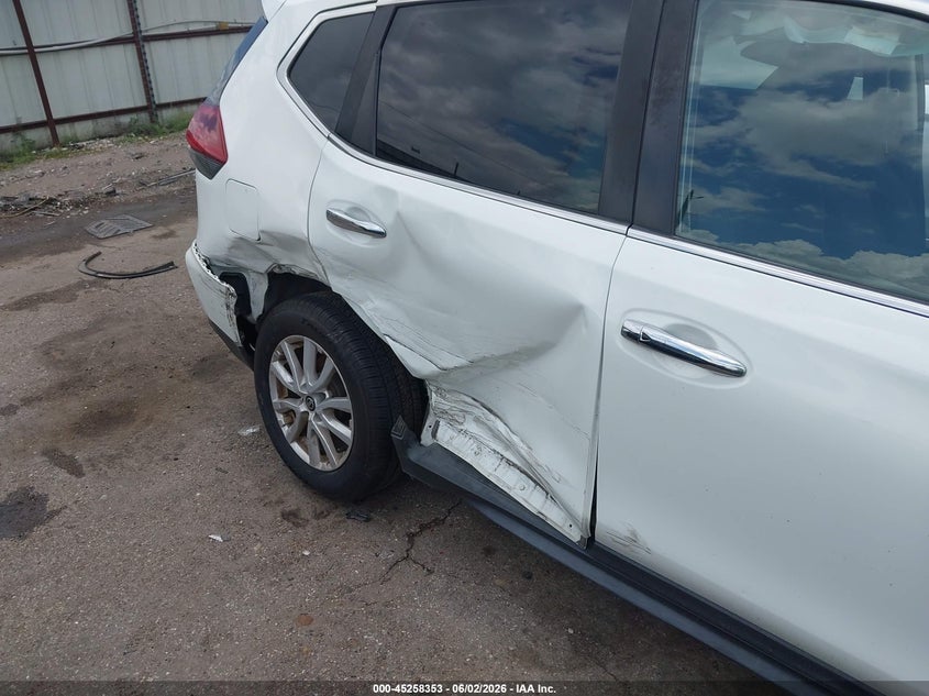2019 Nissan Rogue VIN KNMAT2MT6KP518877 IAAI salvage auction — RIGHT SIDE, Salvage Title, sold $3,450 on 2026-07-29 (photo 6)