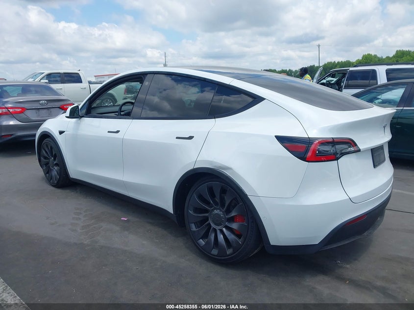 2021 Tesla Model y VIN 5YJYGDEF2MF137600 IAAI salvage auction — REAR END, Salvage (North Carolina), sold $10,500 on 2026-07-31 (photo 3)