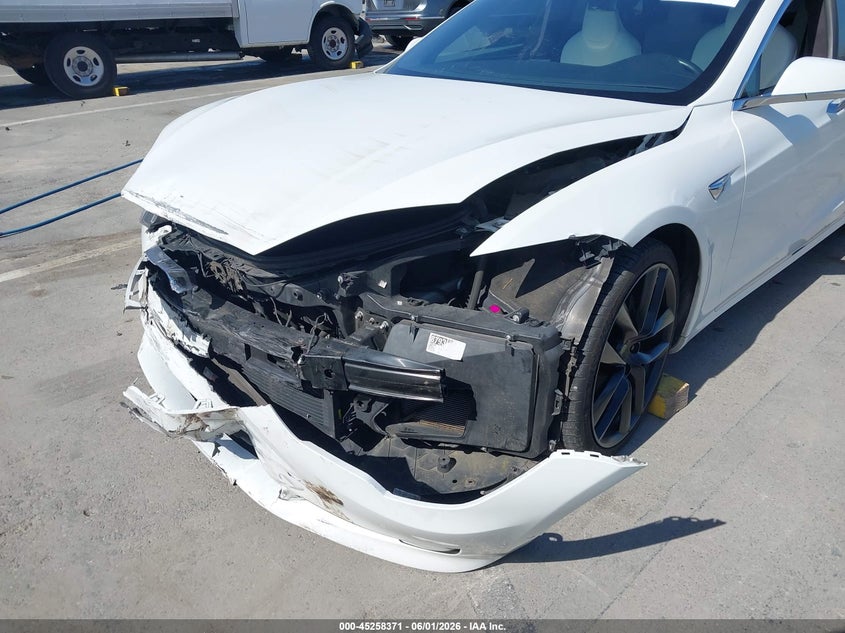 2017 Tesla Model s VIN 5YJSA1E23HF233132 IAAI salvage auction — FRONT END, Salvage (California), sold $5,600 on 2026-07-22 (photo 6)