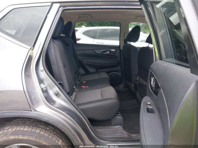 2019 Nissan Rogue VIN KNMAT2MV0KP558096 IAAI salvage auction — LEFT FRONT, Salvage Title, sold $2,550 on 2026-07-11 (photo 8)
