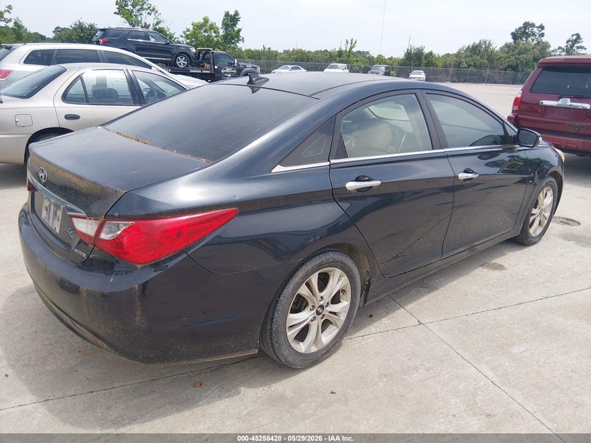 2012 Hyundai Sonata VIN 5NPEC4AC5CH330933 IAAI salvage auction — NORMAL WEAR, Salvage Title, sold $300 on 2026-07-21 (photo 4)