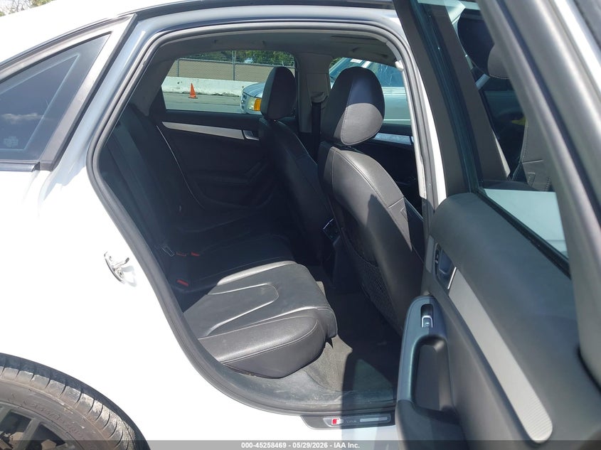 2016 Audi A4 VIN WAUBFAFL3GN015794 IAAI salvage auction — NORMAL WEAR, Salvage Title, sold $600 on 2026-07-29 (photo 8)