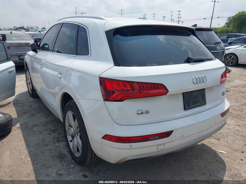 2018 Audi Q5 VIN WA1BNAFY9J2199515 IAAI salvage auction — RIGHT FRONT, Original (Texas), sold $6,100 on 2026-07-13 (photo 3)