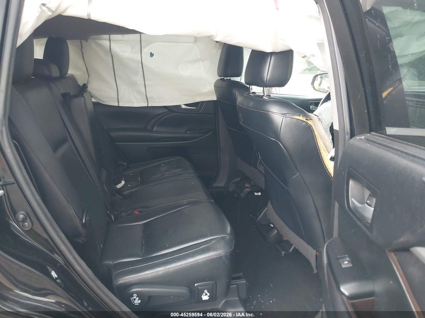 2016 Toyota Highlander VIN 5TDJKRFH1GS333380 IAAI salvage auction — FRONT END, Salvage Title, sold $975 on 2026-07-08 (photo 8)