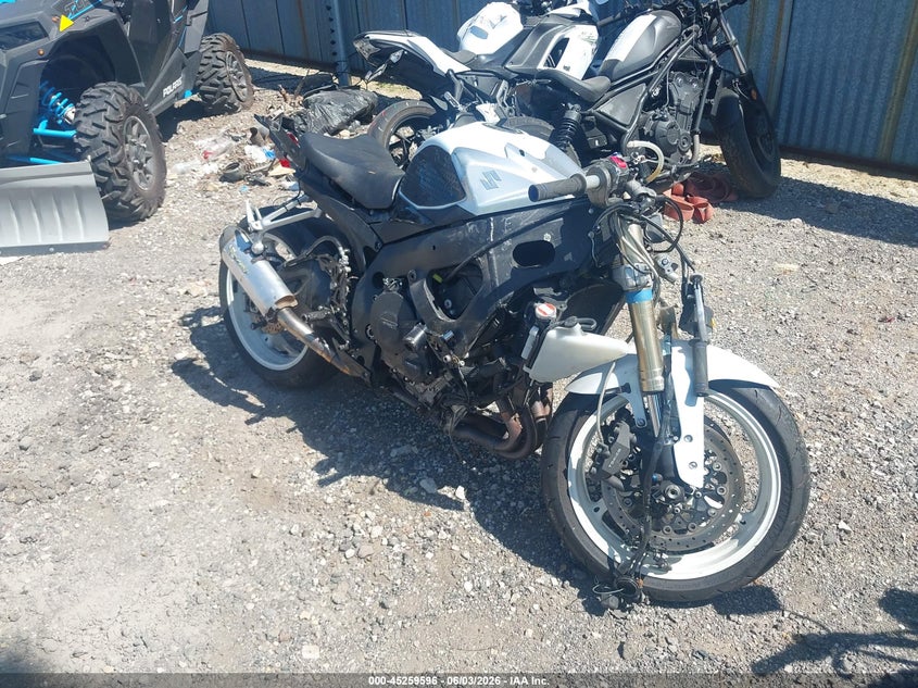 2008 Suzuki Gsx-r600 VIN JS1GN7EA682113276 IAAI salvage auction — FRONT & REAR, Salvage (Illinois), sold $25 on 2026-07-21 (photo 1)