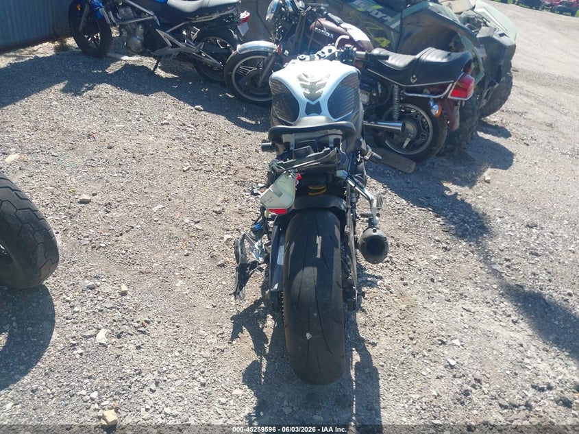 2008 Suzuki Gsx-r600 VIN JS1GN7EA682113276 IAAI salvage auction — FRONT & REAR, Salvage (Illinois), sold $25 on 2026-07-21 (photo 6)