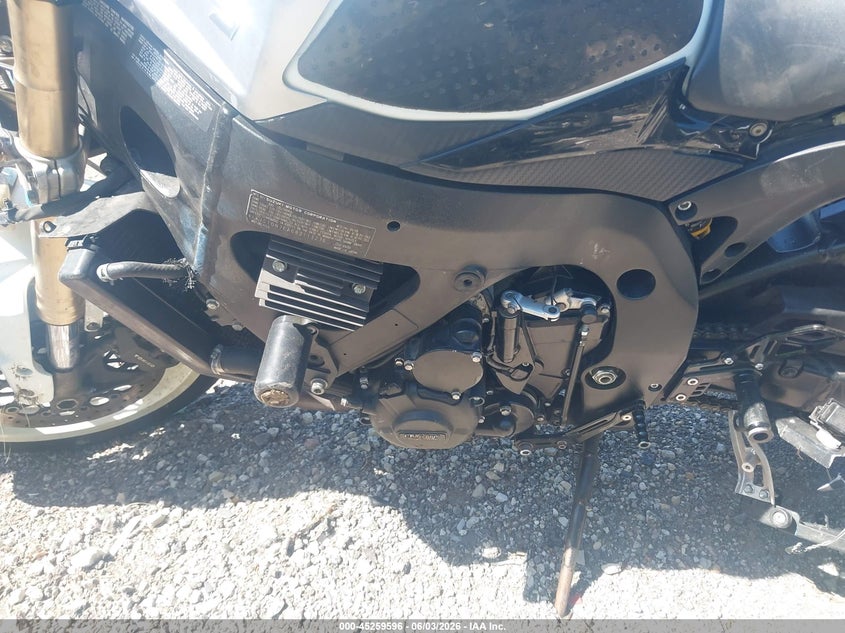 2008 Suzuki Gsx-r600 VIN JS1GN7EA682113276 IAAI salvage auction — FRONT & REAR, Salvage (Illinois), sold $25 on 2026-07-21 (photo 9)