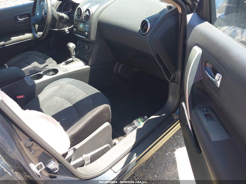 2012 Nissan Rogue VIN JN8AS5MV5CW382548 IAAI salvage auction — SIDE, Salvage (Massachusetts), sold $425 on 2026-07-24 (photo 5)