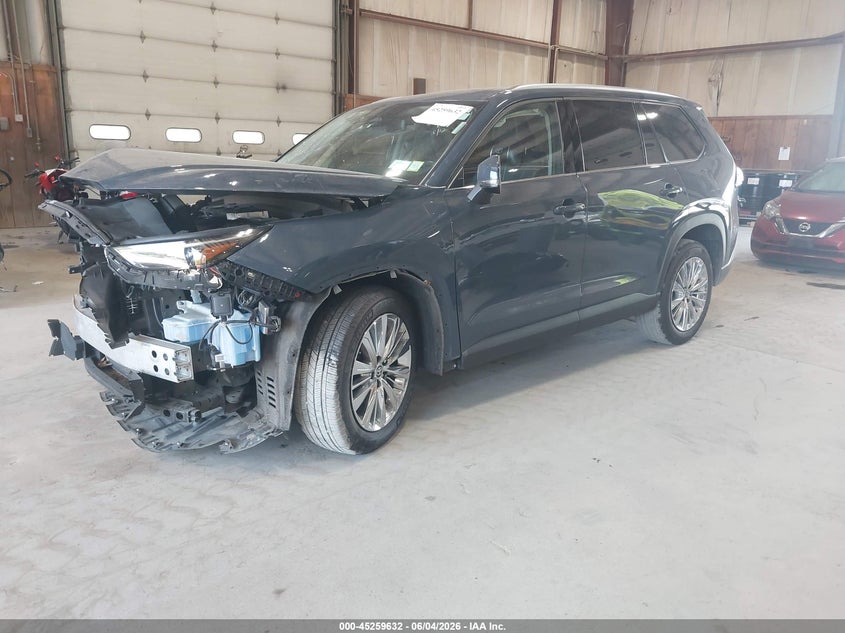 2024 Toyota Highlander VIN 5TDAAAB51RS043885 IAAI salvage auction — RIGHT FRONT, Salvage Title, sold $25 on 2026-07-22 (photo 2)