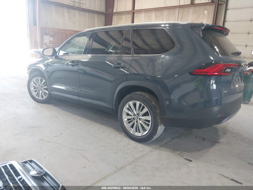 2024 Toyota Highlander VIN 5TDAAAB51RS043885 IAAI salvage auction — RIGHT FRONT, Salvage Title, sold $25 on 2026-07-22 (photo 3)