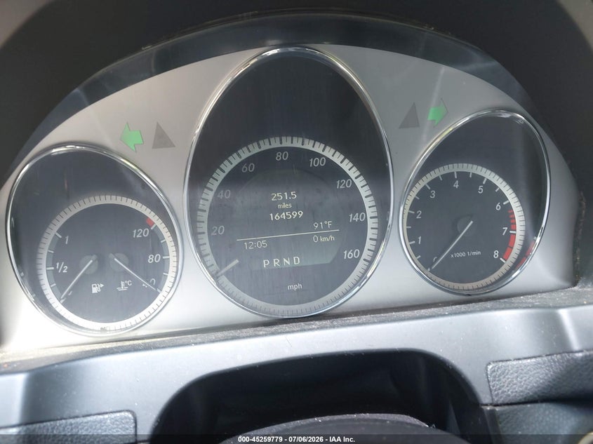 2011 Mercedes-benz C class VIN WDDGF5EB5BR155989 IAAI salvage auction — NORMAL WEAR, Clear (Florida), sold $700 on 2026-07-30 (photo 7)