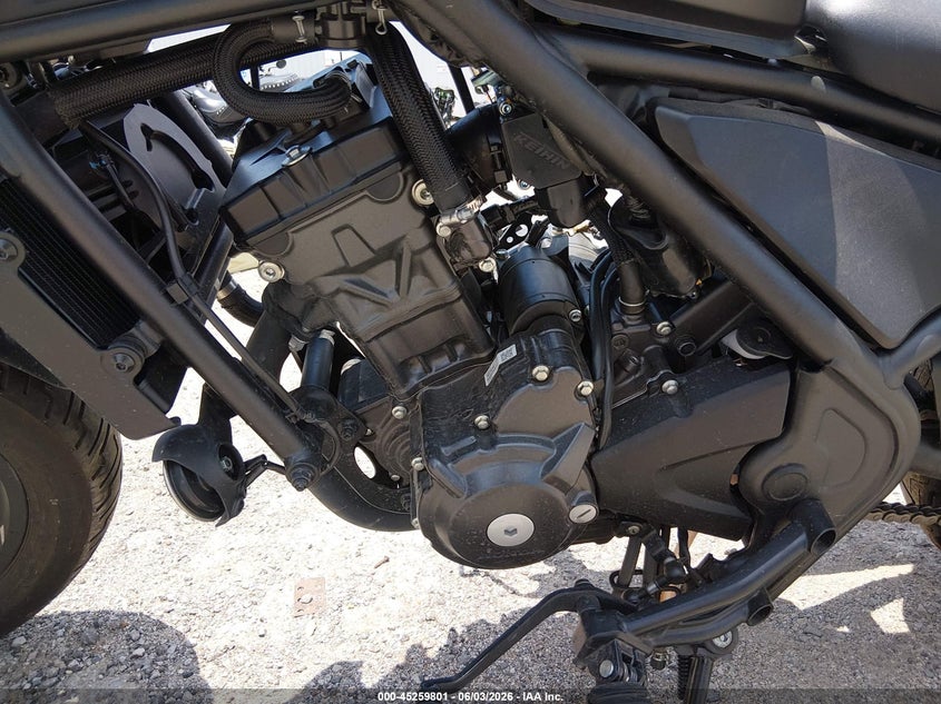 2025 Honda Cm VIN MLHNC5303S5802597 IAAI salvage auction — RIGHT SIDE, Salvage Title, sold $2,800 on 2026-07-07 (photo 9)