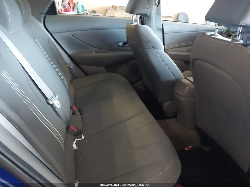 2023 Hyundai Elantra VIN KMHLS4AG2PU512898 IAAI salvage auction — SIDE, Salvage Title, sold $4,450 on 2026-07-29 (photo 8)