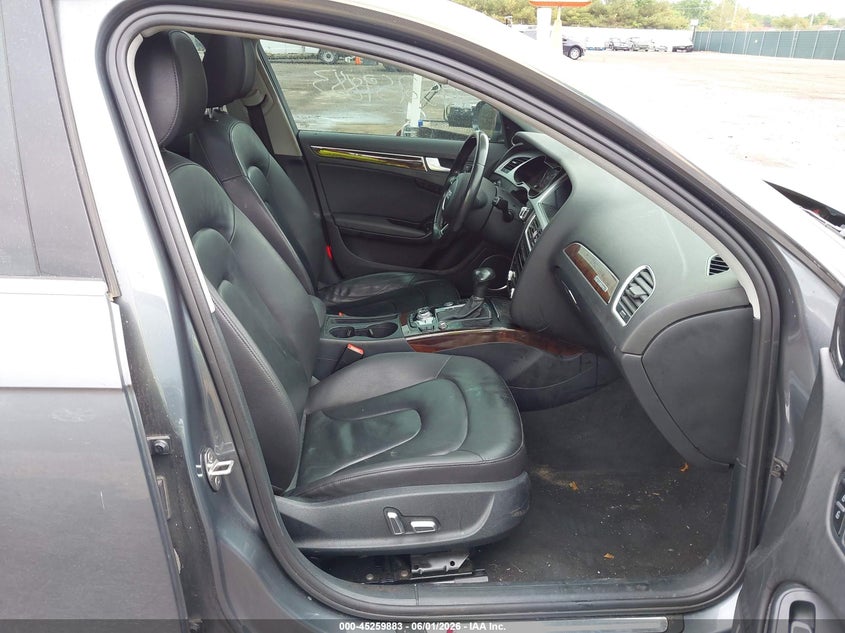 2016 Audi A4 VIN WAUFFAFL9GN018586 IAAI salvage auction — REAR END, Salvage Title, sold $3,300 on 2026-07-14 (photo 5)
