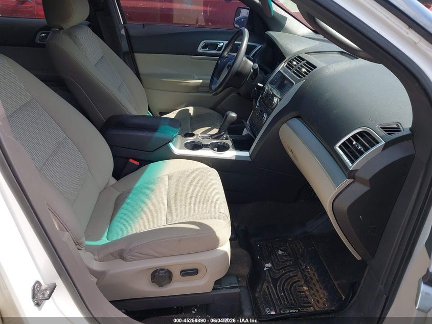 2014 Ford Explorer VIN 1FM5K7D85EGC20575 IAAI salvage auction — SIDE, Salvage Title, sold $700 on 2026-07-09 (photo 5)