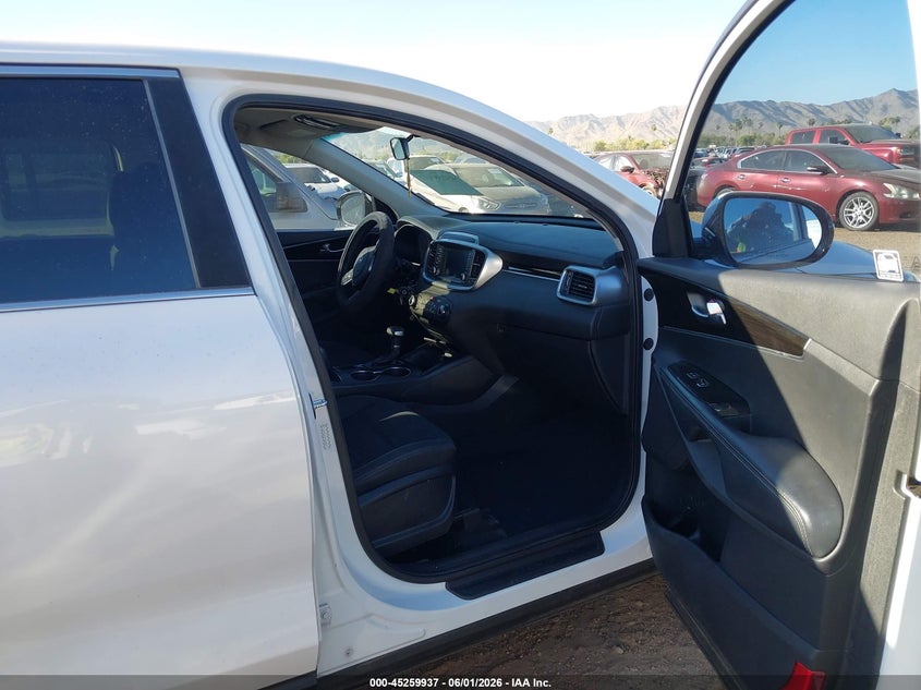 2020 Kia Sorento VIN 5XYPG4A37LG682979 IAAI salvage auction — THEFT, Salvage Title, sold $3,100 on 2026-07-14 (photo 5)