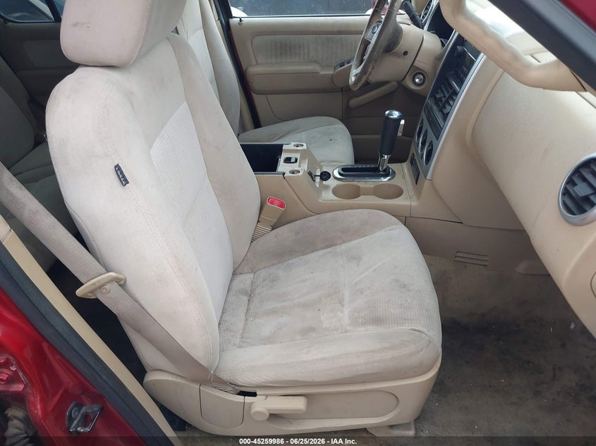 2006 Mercury Mountaineer VIN 4M2EU46E56UJ00577 IAAI salvage auction — SIDE, Clear (Arizona), sold $300 on 2026-07-23 (photo 5)