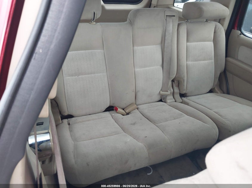 2006 Mercury Mountaineer VIN 4M2EU46E56UJ00577 IAAI salvage auction — SIDE, Clear (Arizona), sold $300 on 2026-07-23 (photo 8)