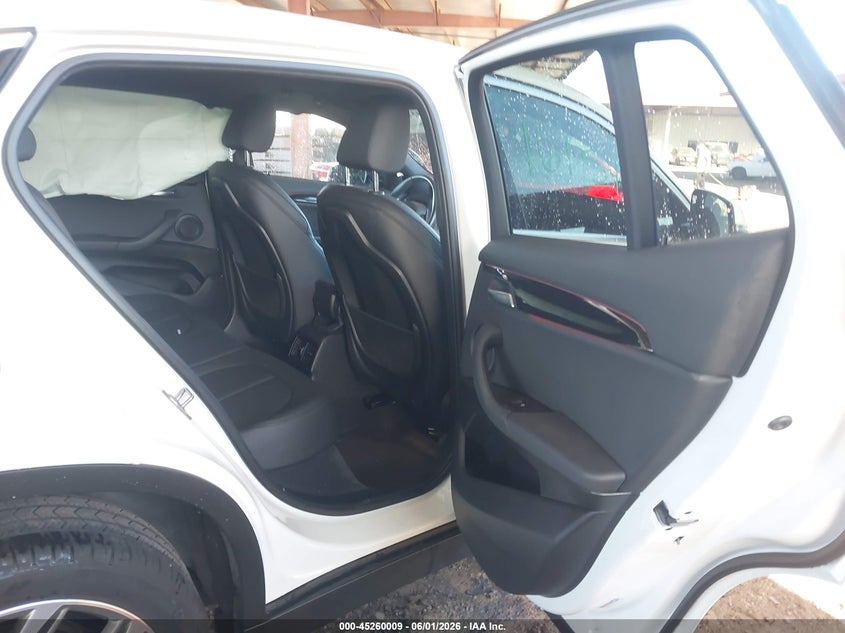 2019 BMW X2 VIN WBXYJ5C59KEF83653 IAAI salvage auction — LEFT SIDE, Salvage (Arizona), sold $4,450 on 2026-07-28 (photo 8)
