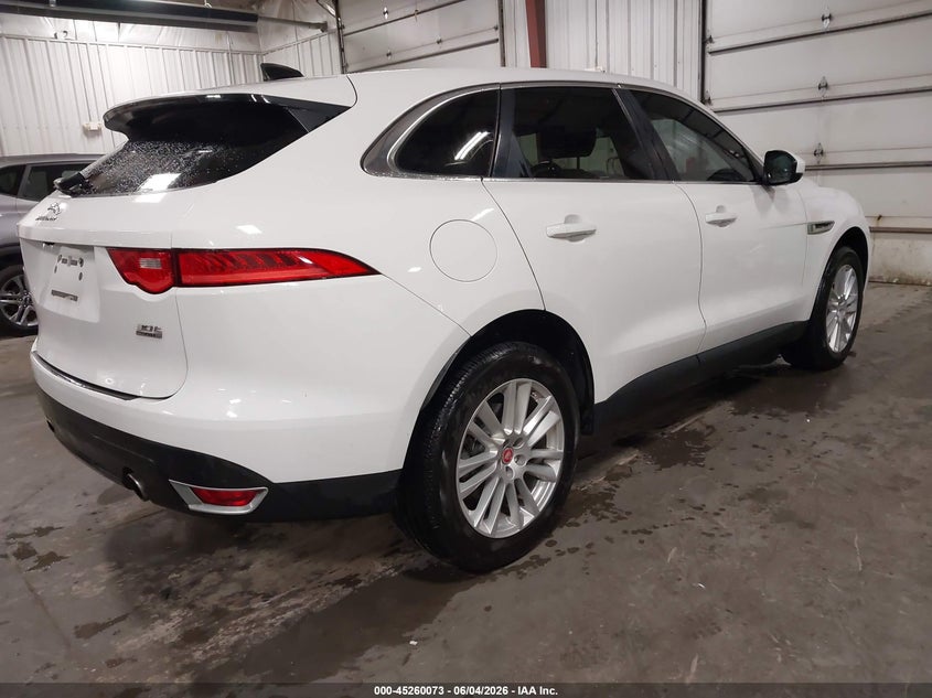 2020 Jaguar F-pace VIN SADCK2GX0LA638578 IAAI salvage auction — HAIL, Salvage Title, sold $5,500 on 2026-07-07 (photo 4)
