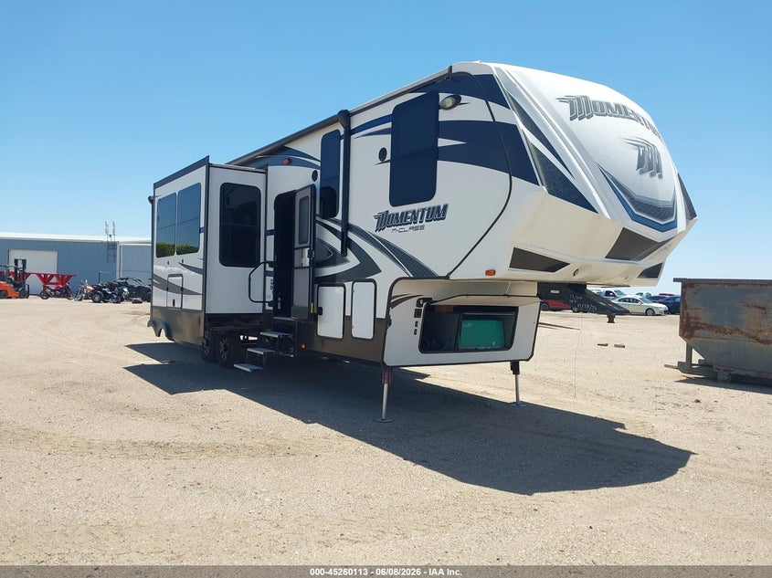 2016 Grand design Momentum VIN 573FM4027G1202046 — IAAI salvage auction photo