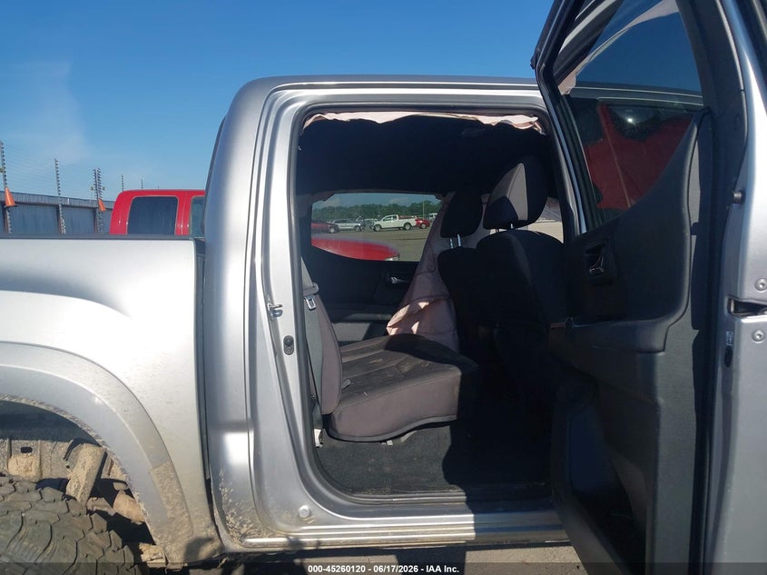 2016 Toyota Tacoma VIN 5TFCZ5AN1GX004294 IAAI salvage auction — FRONT END, Salvage (Arkansas), sold $1,650 on 2026-07-29 (photo 8)