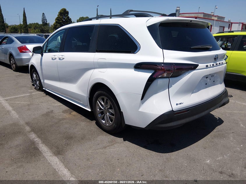 2025 Toyota Sienna VIN 5TDBRKEC0SS261707 IAAI salvage auction — RIGHT REAR, Salvage Title, sold $23,300 on 2026-07-29 (photo 3)