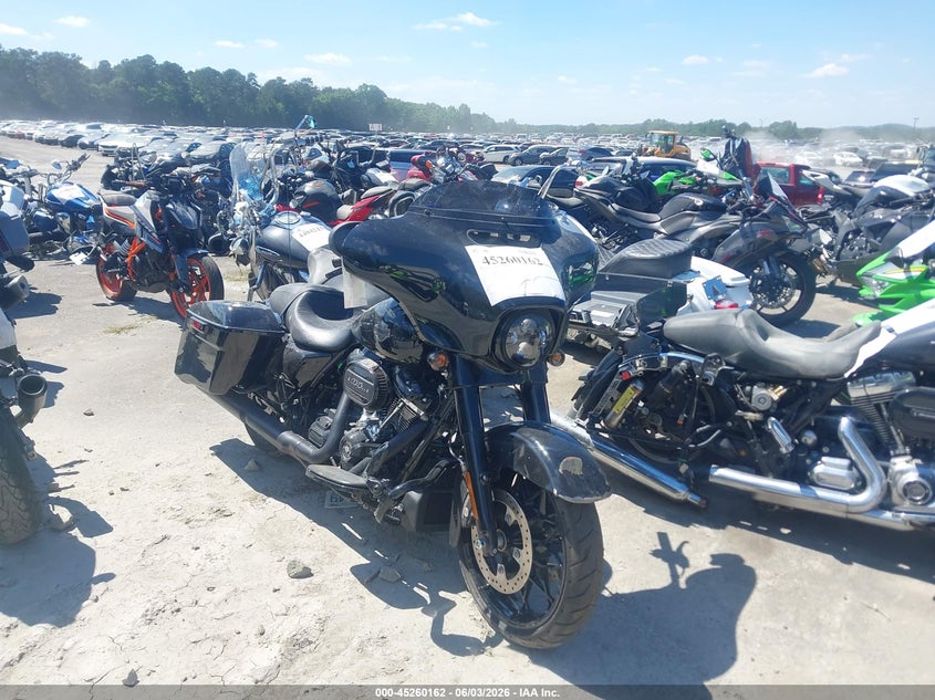 2022 Harley-davidson Street glide VIN 1HD1KRP1XNB640177 IAAI salvage auction — FRONT END, Salvage Title, sold $11,200 on 2026-07-08 (photo 1)