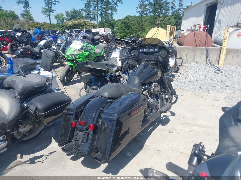2022 Harley-davidson Street glide VIN 1HD1KRP1XNB640177 IAAI salvage auction — FRONT END, Salvage Title, sold $11,200 on 2026-07-08 (photo 4)