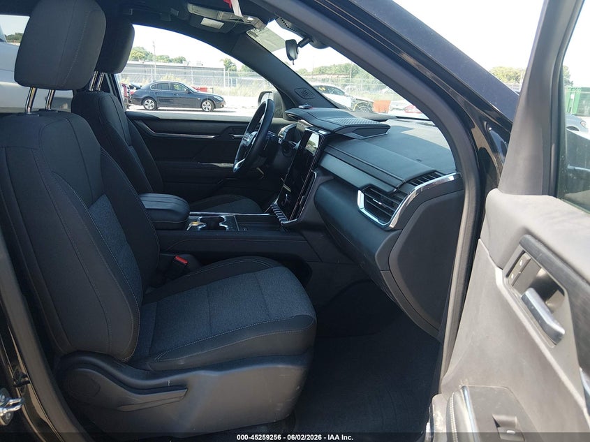 2025 Gmc Acadia VIN 1GKENKRS3SJ153206 IAAI salvage auction — SIDE, Salvage Title, sold $12,600 on 2026-07-11 (photo 5)