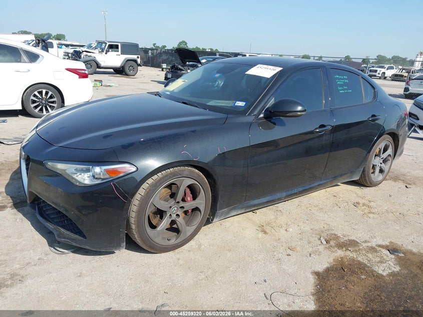 2017 Alfa romeo Giulia VIN ZARFAEBN8H7538628 IAAI salvage auction — UNDERCARRIAGE, Salvage (Texas), sold $75 on 2026-07-28 (photo 2)