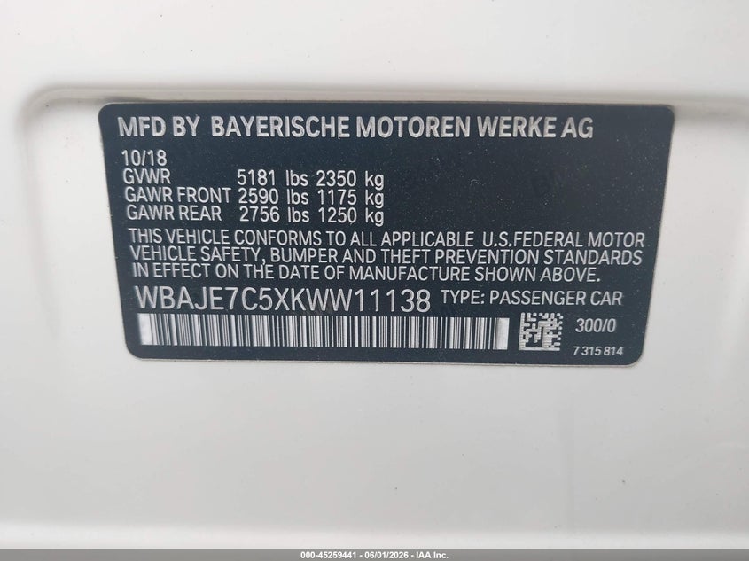 2019 BMW 5er VIN WBAJE7C5XKWW11138 IAAI salvage auction — FRONT END, Salvage Title, sold $8,600 on 2026-07-30 (photo 9)