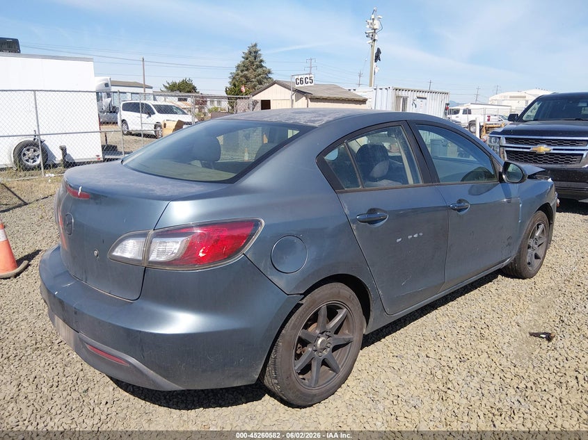 2011 Mazda 3 VIN JM1BL1UG9B1427834 IAAI salvage auction — FRONT END, Salvage (Oregon), sold $25 on 2026-07-13 (photo 4)