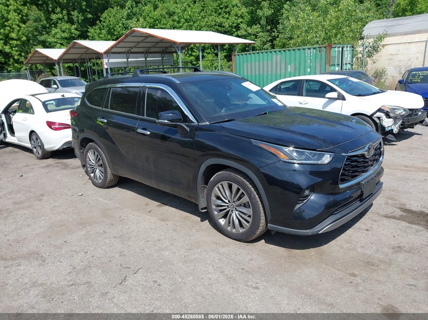 2021 Toyota Highlander VIN 5TDFZRBH0MS064811 IAAI salvage auction — THEFT, Salvage Title, sold $22,100 on 2026-08-01 (photo 1)