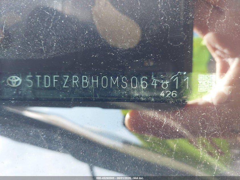2021 Toyota Highlander VIN 5TDFZRBH0MS064811 IAAI salvage auction — THEFT, Salvage Title, sold $22,100 on 2026-08-01 (photo 9)