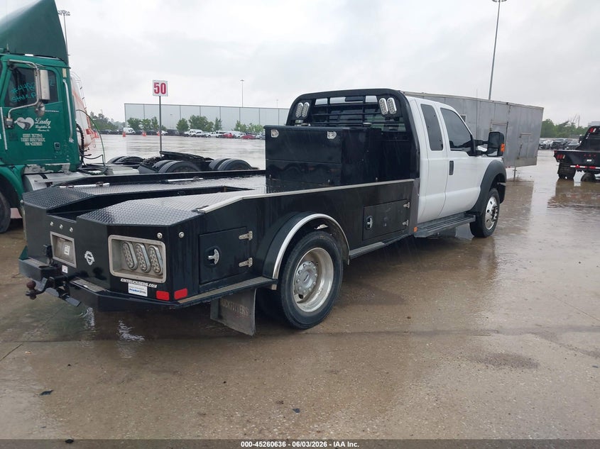 2016 Ford F550 VIN 1FD0X5HT3GEB43931 IAAI salvage auction — RIGHT SIDE, Original (Texas), sold $11,500 on 2026-07-23 (photo 4)