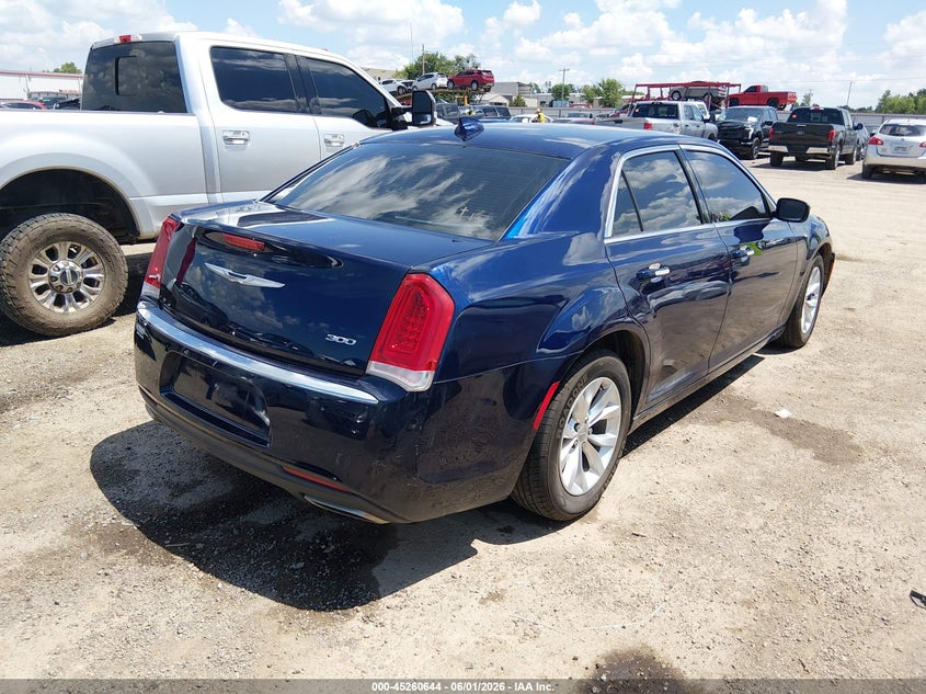 2015 Chrysler 300 VIN 2C3CCAAG1FH739358 IAAI salvage auction — Burn Interior, Salvage Title, sold $1,900 on 2026-08-25 (photo 4)
