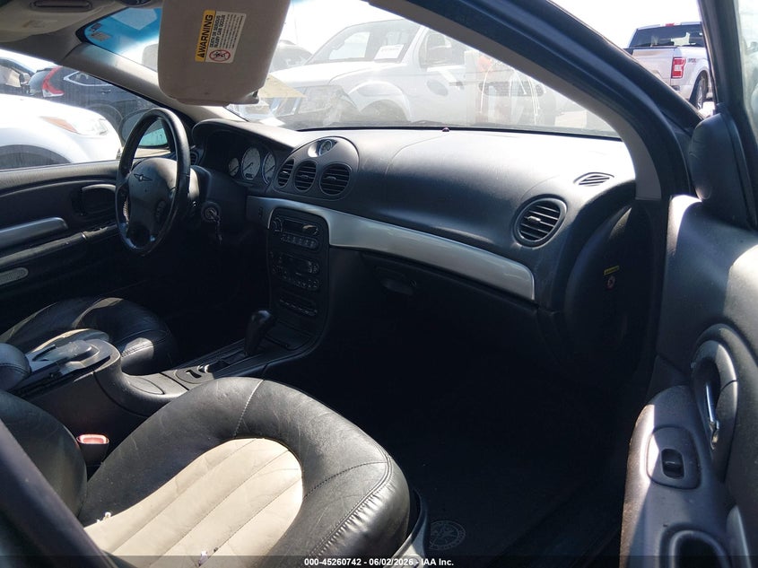 2002 Chrysler 300m VIN 2C3AE66G22H301210 IAAI salvage auction — NORMAL WEAR, Clear (North Carolina), sold $375 on 2026-07-08 (photo 5)