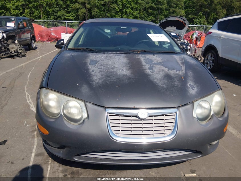2002 Chrysler 300m VIN 2C3AE66G22H301210 IAAI salvage auction — NORMAL WEAR, Clear (North Carolina), sold $375 on 2026-07-08 (photo 6)