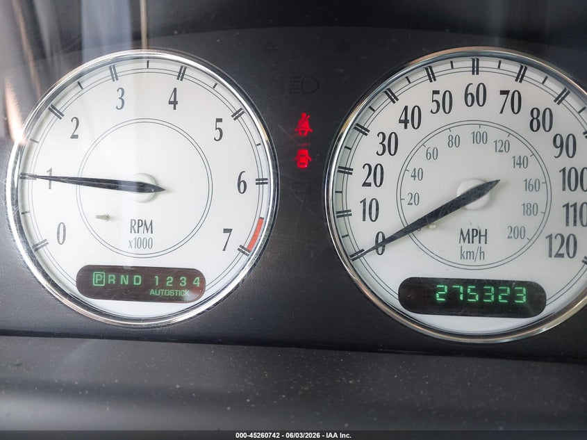 2002 Chrysler 300m VIN 2C3AE66G22H301210 IAAI salvage auction — NORMAL WEAR, Clear (North Carolina), sold $375 on 2026-07-08 (photo 7)