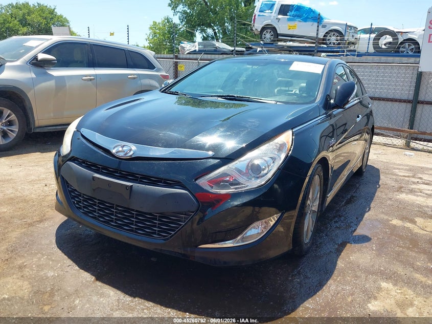 2013 Hyundai VIN KMHEC4A48DA095327 IAAI salvage auction — FRONT END, Clear (Oklahoma), sold $1,900 on 2026-07-15 (photo 2)