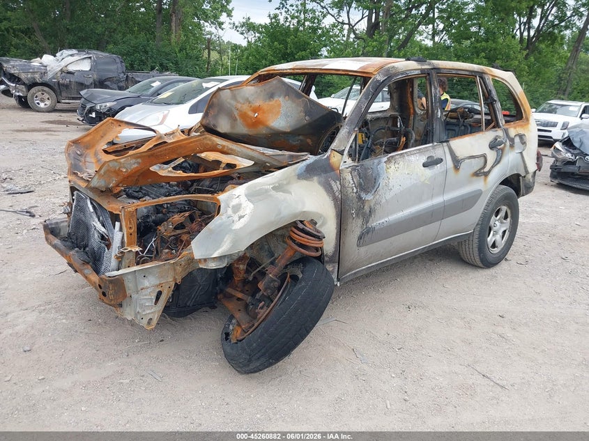 2003 Toyota Rav4 VIN JTEGH20V330110510 IAAI salvage auction — ENGINE BURN, Clear (Indiana), sold $275 on 2026-07-08 (photo 6)