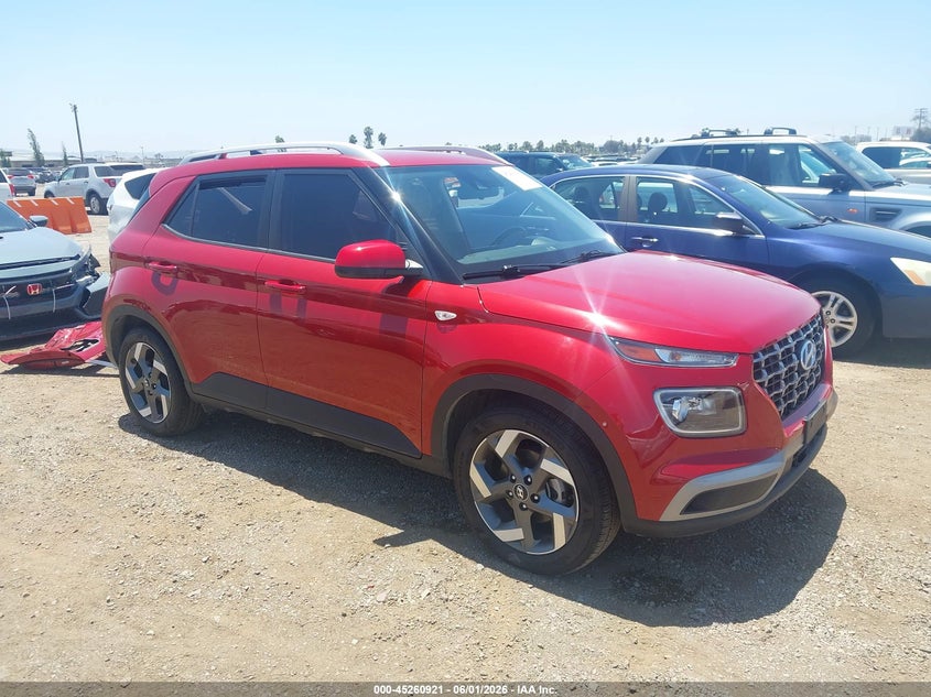 2022 Hyundai Venue VIN KMHRC8A30NU154130 IAAI salvage auction — LEFT FRONT, Salvage Title, sold $4,250 on 2026-07-13 (photo 1)